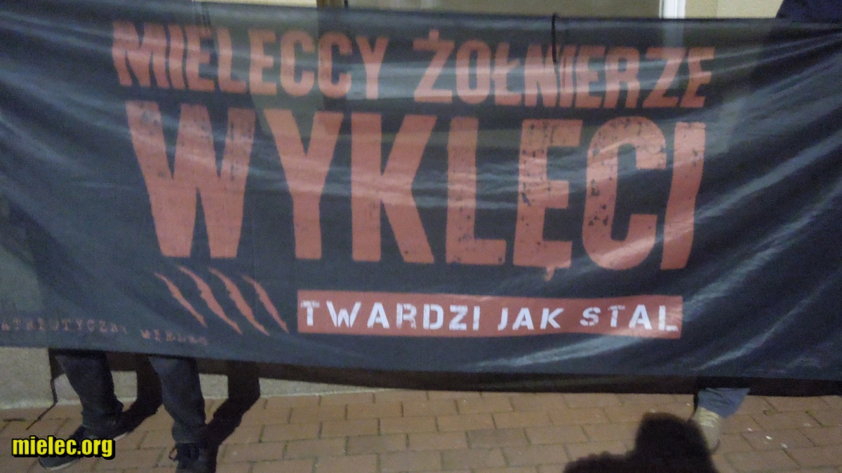 Spotkanie pod tablicą upamiętniającą organizację „Stalowi Polacy” – Mielec – 2 marca 2024 r.